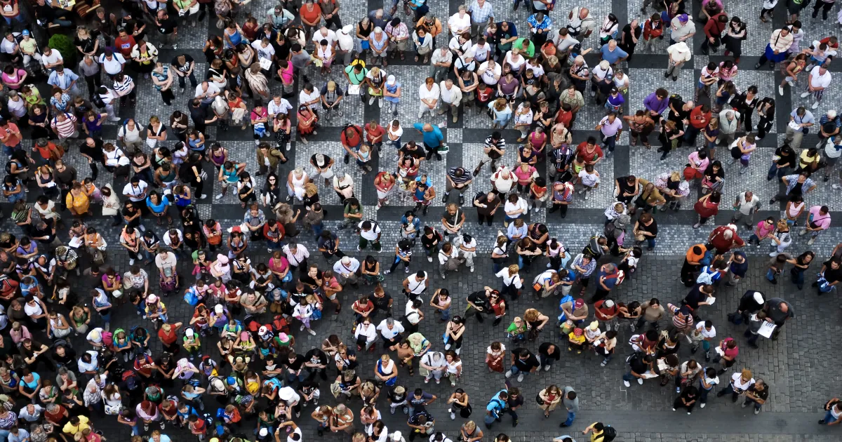 От днес на Земята е 8 млрд. души, показват данните