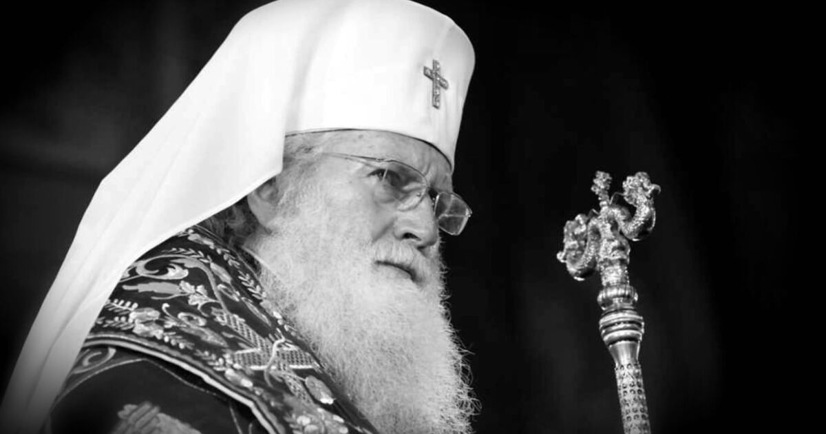 Русенският катедрален храм Света Троица“ е мястото където патриарх Неофит