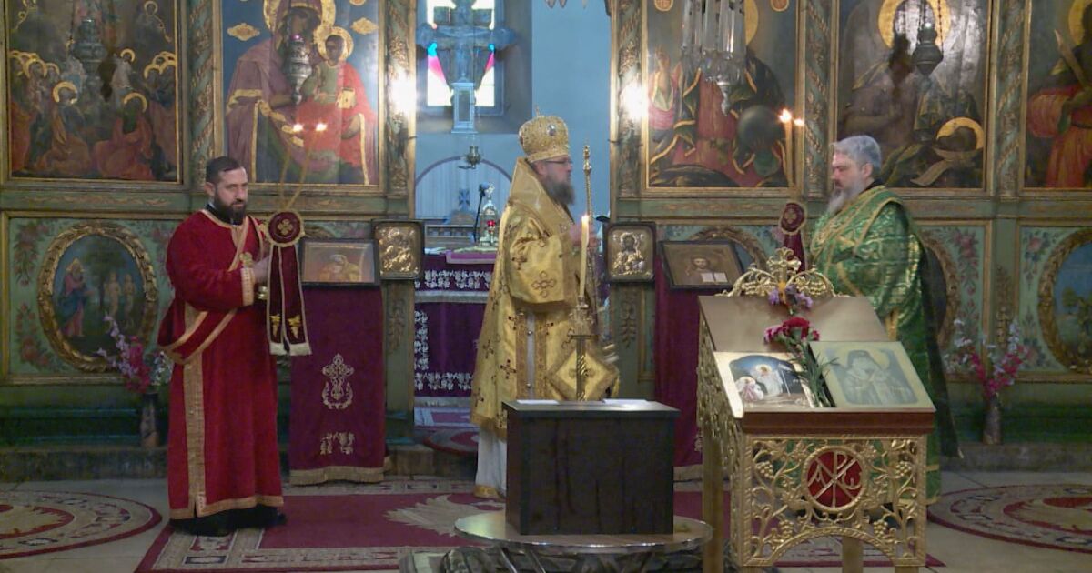 Шест дни след кончината на негово светейшество патриарх Неофит Светият