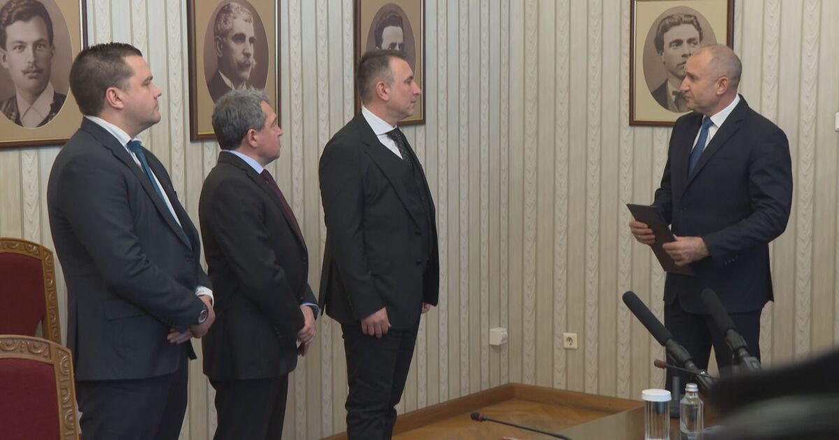 Президентът Румен Радев се среща с представители на Има такъв