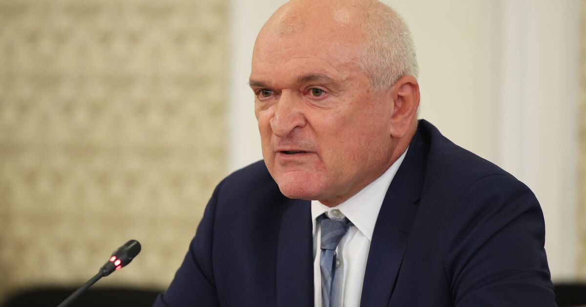 Служебният премиер Димитър Главчев ще подаде сигнал в ДАНС и