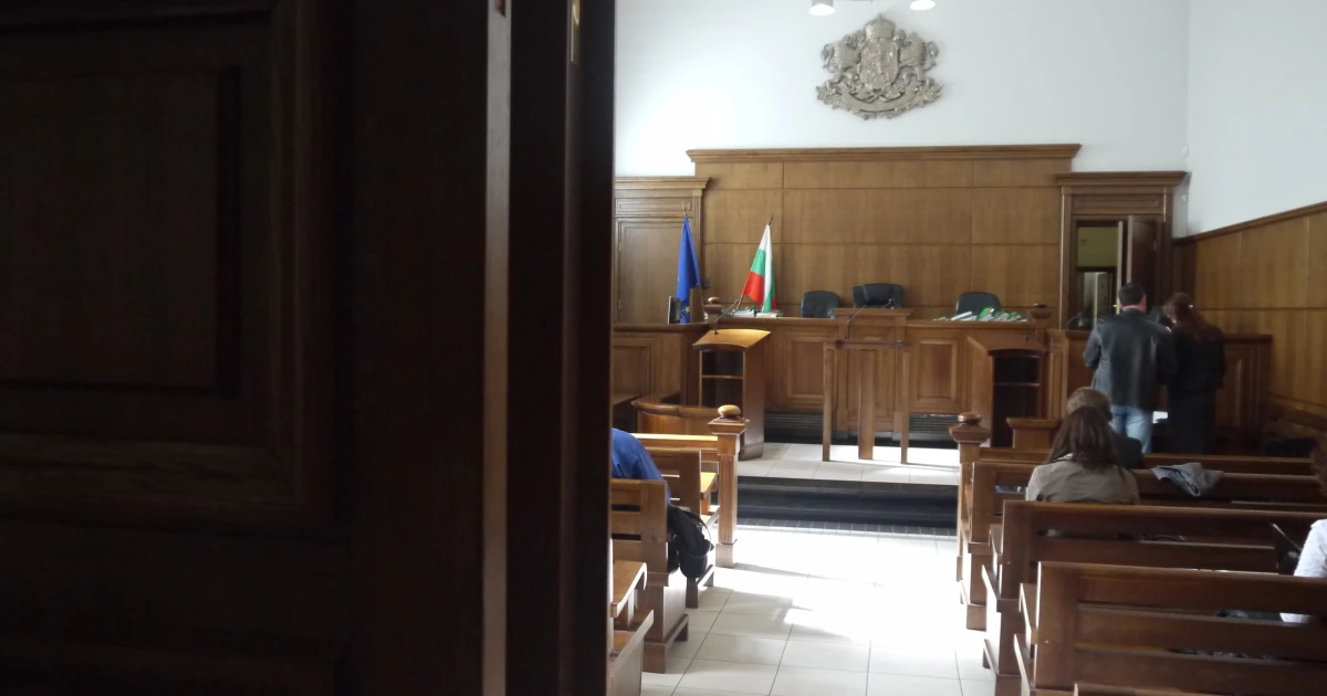 Софийският районен решава дали да остави за постоянно в ареста