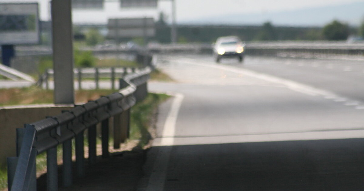 Верижна катастрофа e станала на 24-ия километър на автомагистрала Тракия“.