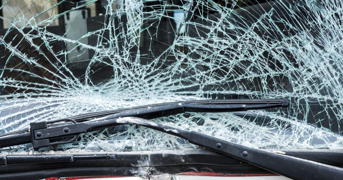 Катастрофа между три автомобила на пътя Шумен - Силистра край