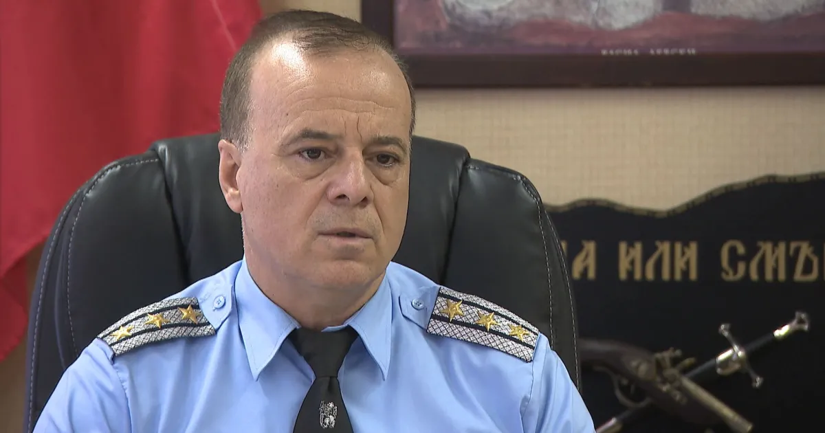 Общо 10 служители на ръководни позиции в МВР не са