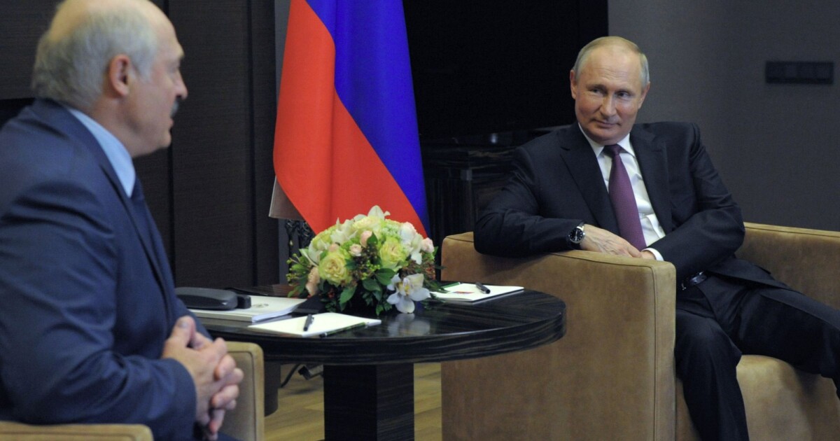 Руският президент Владимир Путин заяви, че политическият натиск на Запада