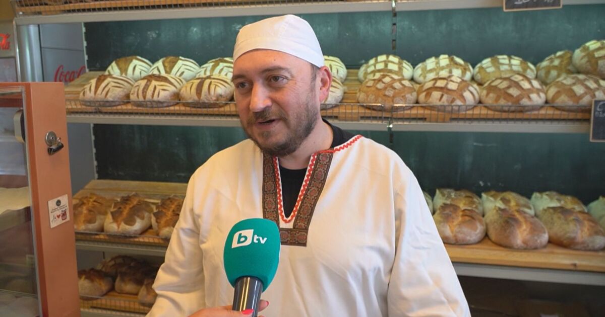 Майстор пекар от Пловдив раздава безплатен хляб срещу стих. Доброто