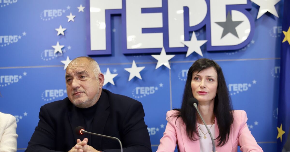 Maria Gabriel: Nous gelons les négociations avec “Nous continuons le changement”, j’ai informé Denkov