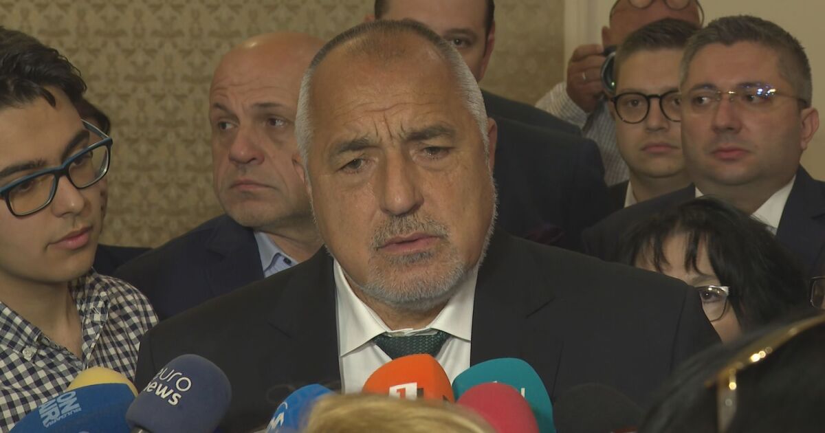 Категорично няма да се откажа от имунитета, трябва да си