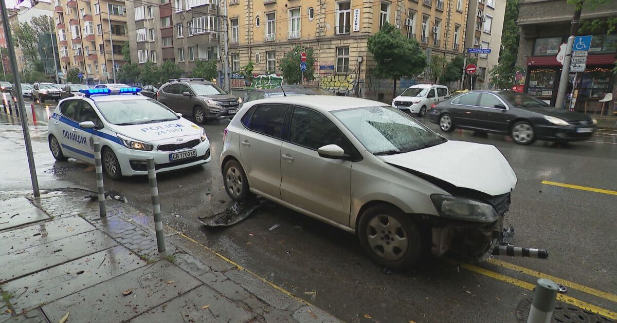 Катастрофа стана на бул. Патриарх Евтимий“ в София в следобедните