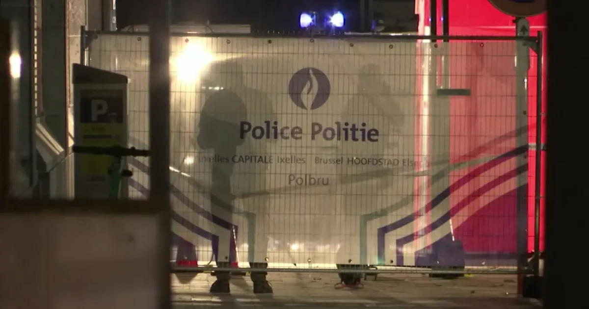 с нож в Брюксел. Белгийските власти разследват терористичен акт, съобщи