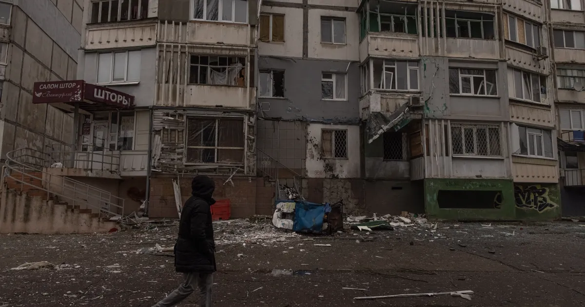 15 цивилни са загинали при руски обстрел на южния украински