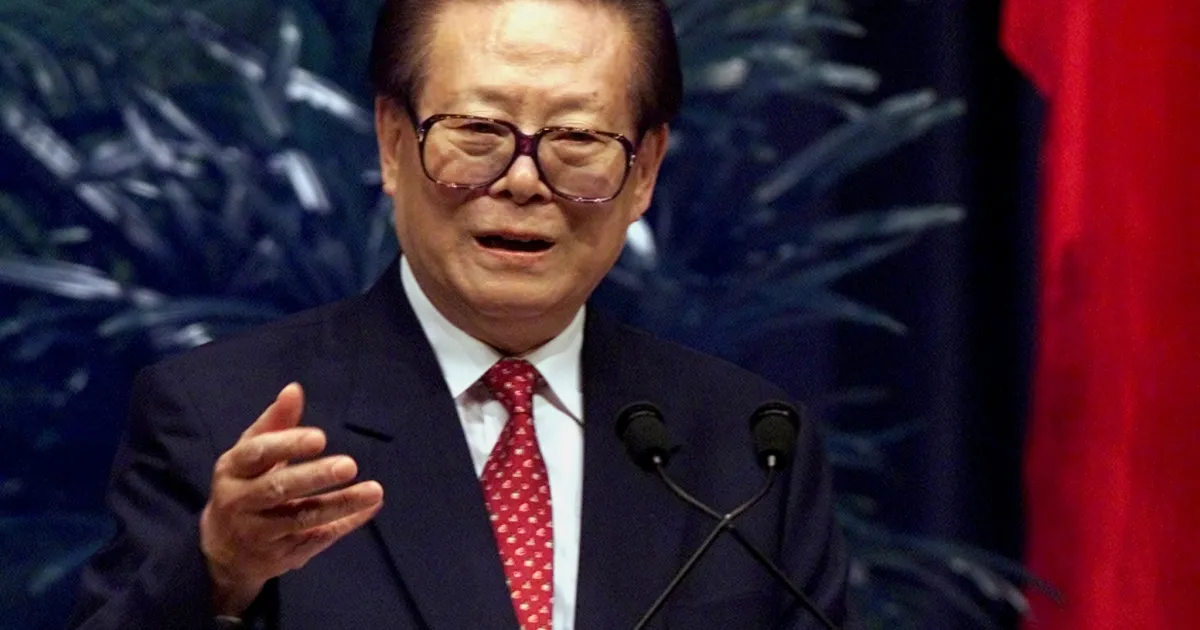 На 96-годишна възраст почина бившият президент на Дзян Дзъмин. Това