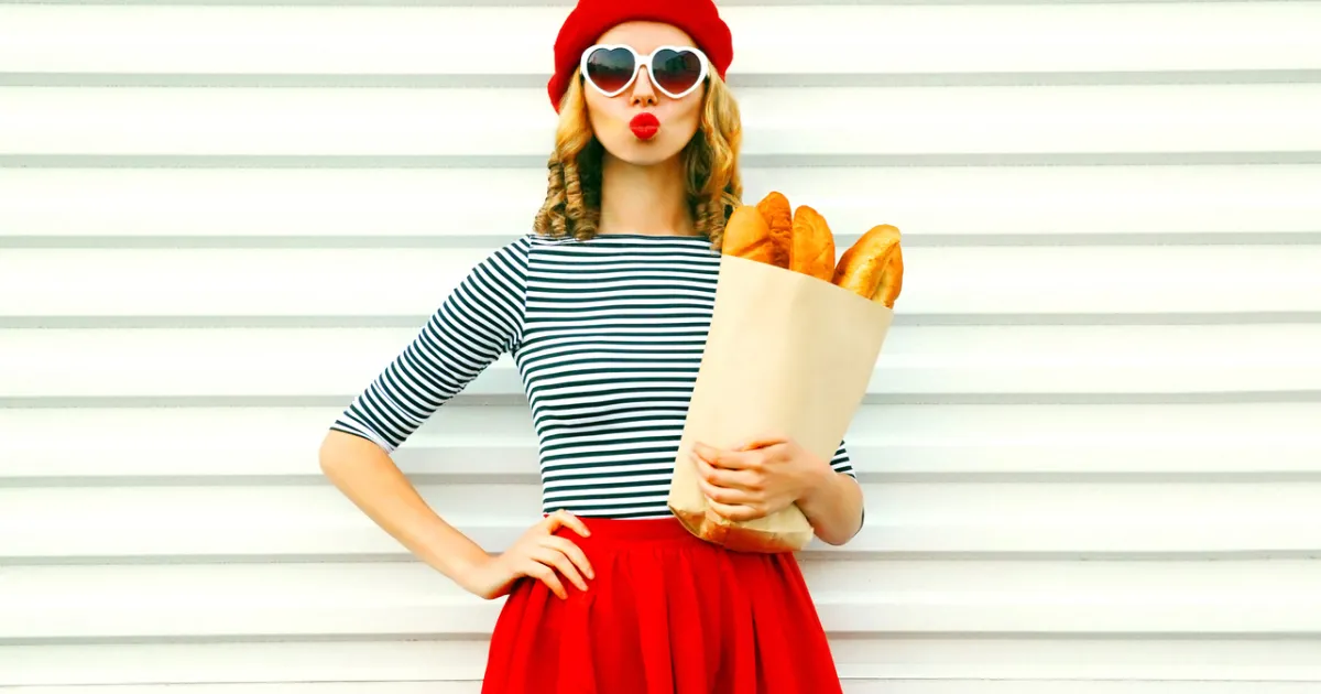 Хрупкави отвън, меки отвътре – френските багети са 250 грама