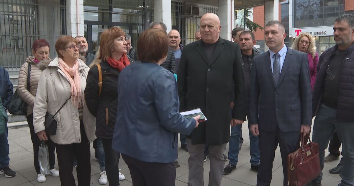 Протест в Плевен в защита на кмета на село Къшин.