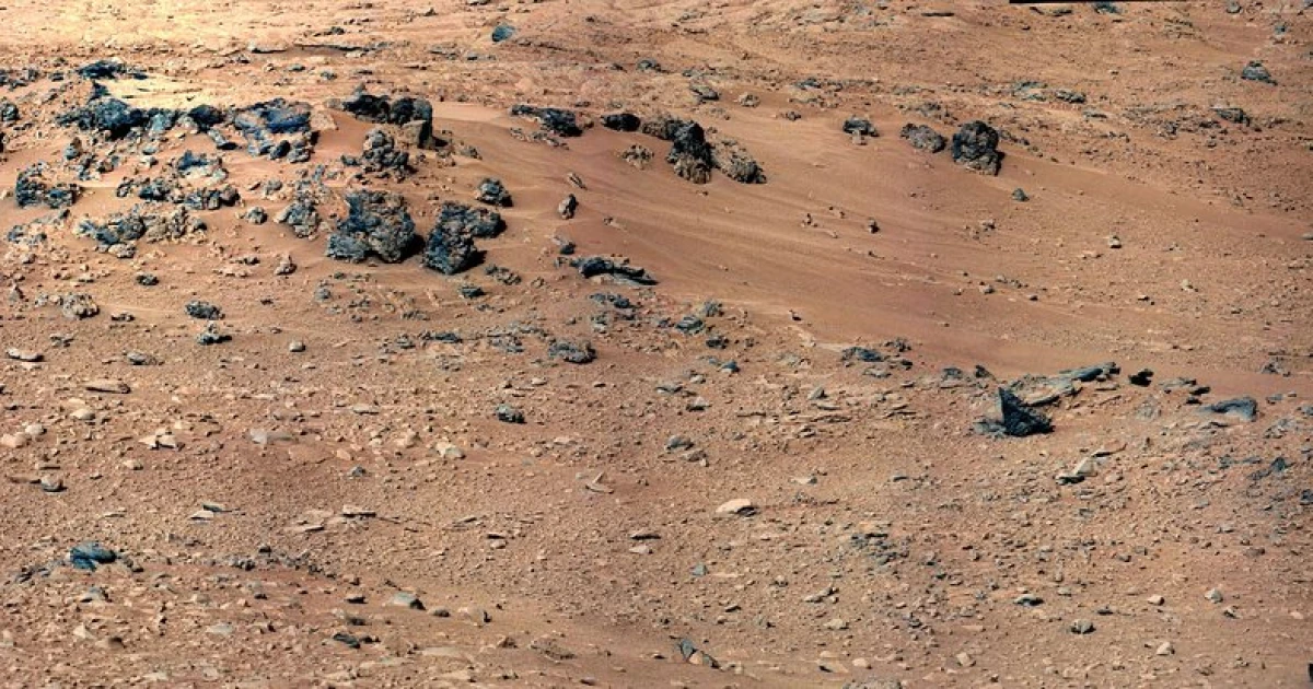 Космическият телескоп Джеймс Уеб“ улови ослепителната инфрачервена светлина от Марс