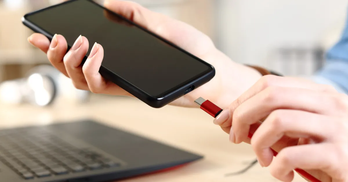 В Европа всички мобилни телефони и таблети ще се зареждат