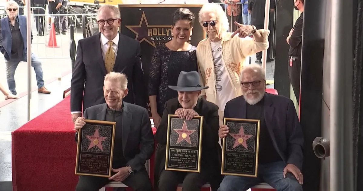 Близо 60 години след излизането й на сцената, рок групата