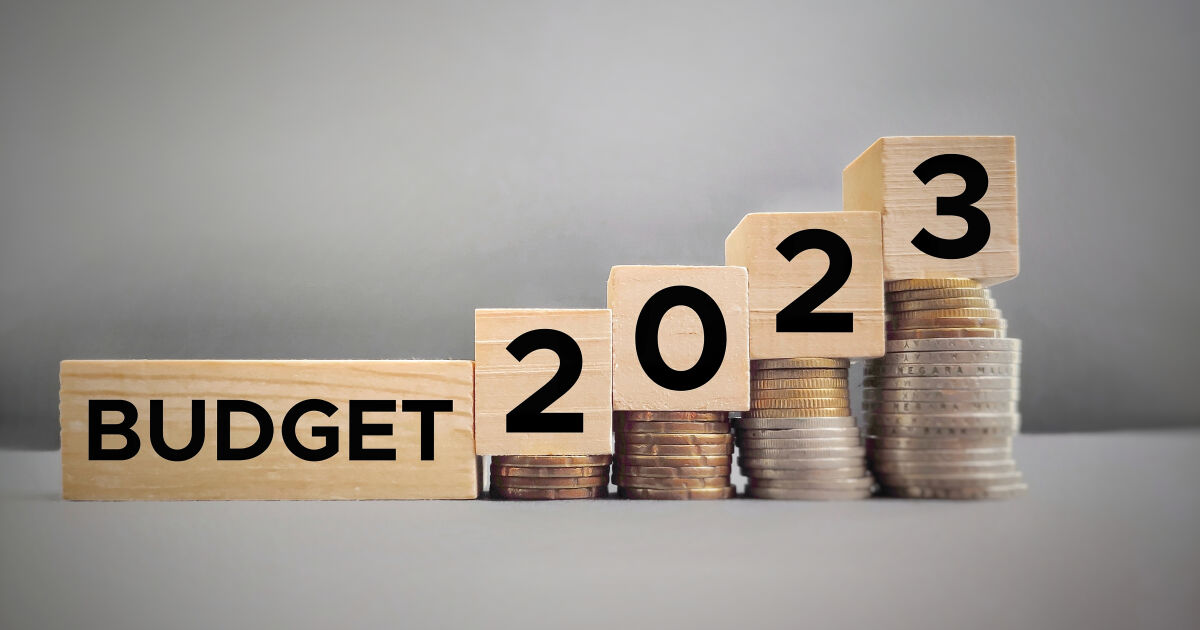 Проектобюджетът за 2023 г., който предложи служебния кабинет, предвижда сериозна