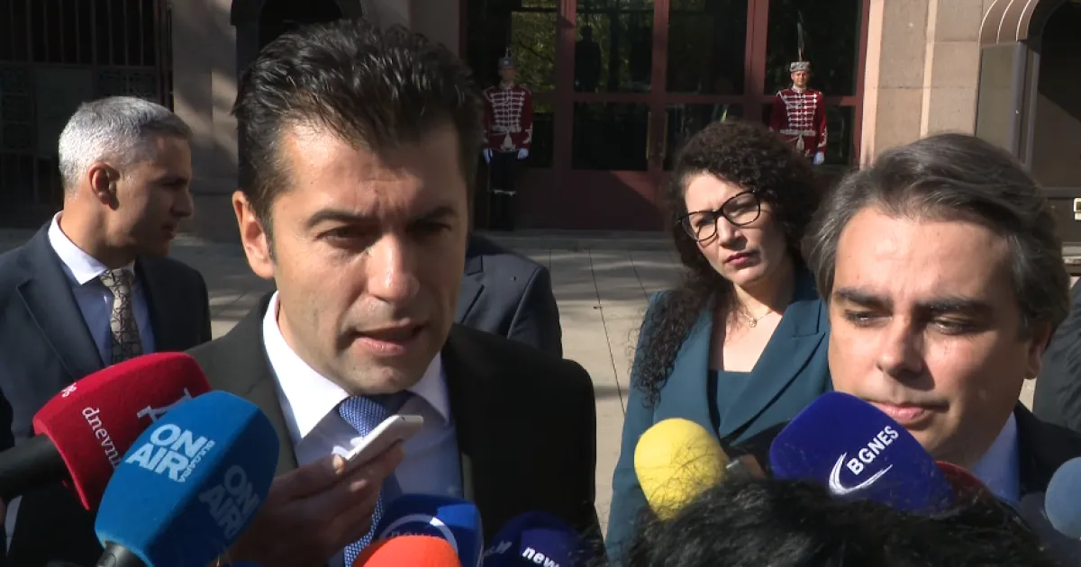 Нашият първи приоритет е да говорим за 16-те политики, така