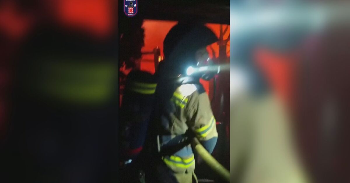 Най-малко 7 души са загинали при пожар в нощен клуб