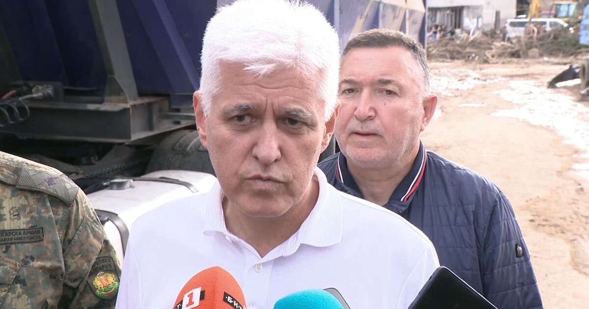 Утре се очаква над 600 доброволци да отидат да помагат