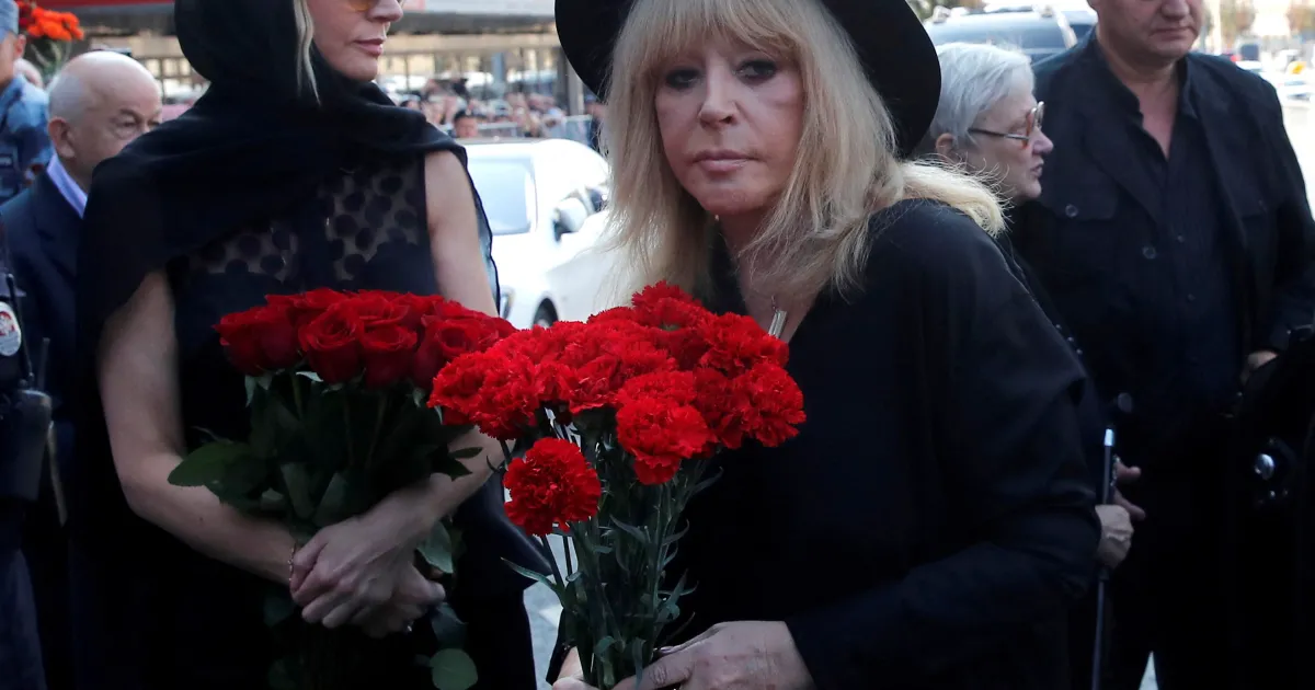 Звездата на руската естрада Алла Пугачова се обърна с призив