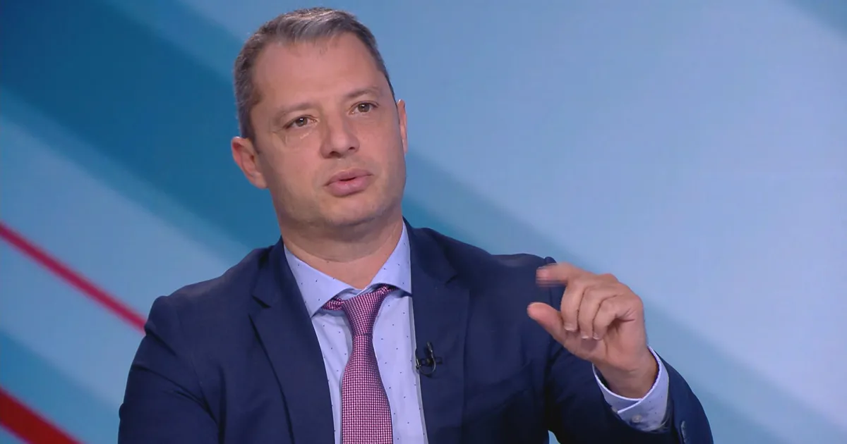 Паднало е кръвното на нашата икономика. Трябва да ѝ се