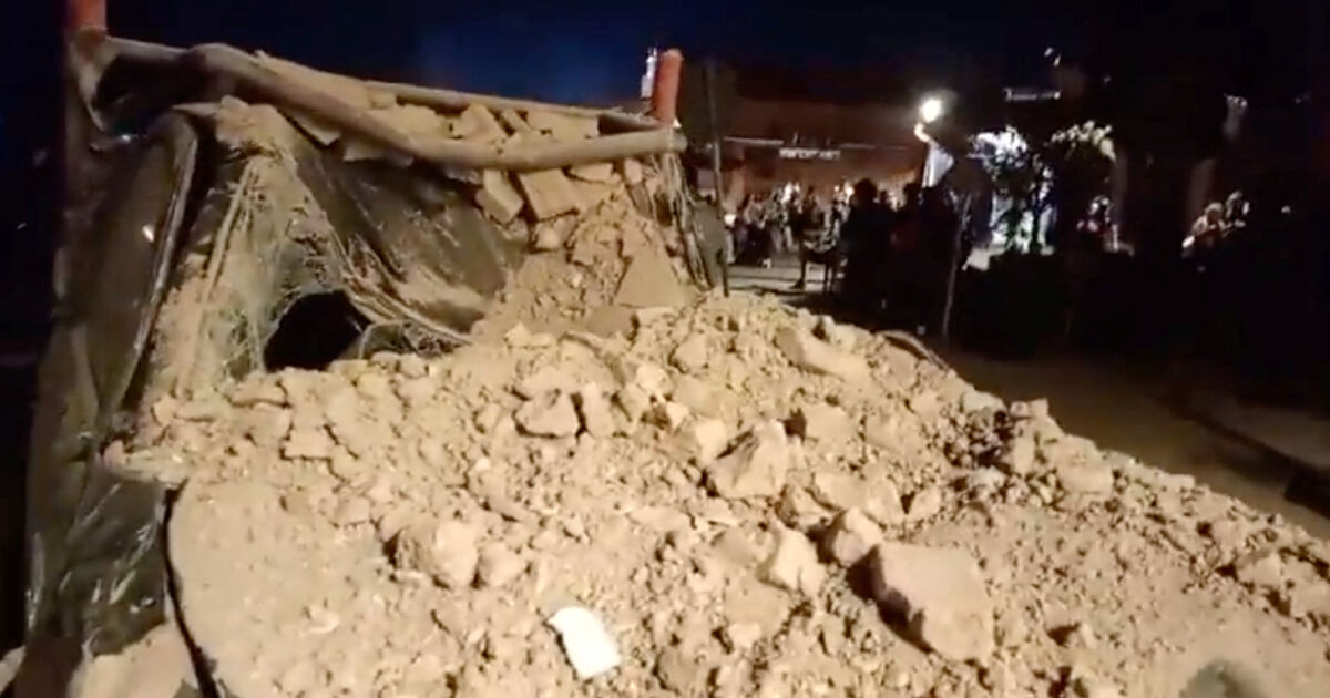 Жертвите на земетресението в Мароко вече са повече 2100, а