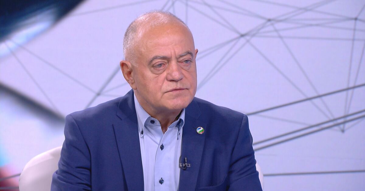Ген. Атанас Атанасов поиска оставката на председателя на ДАНС Пламен