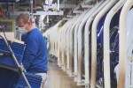 BMW: Без руски газ спираме с производството