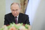 Владимир Путин предлага да спре инвазията в Украйна по настоящата фронтова линия