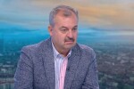 Любчо Нешков: „Проститутка“ е най-меката форма, която се използва за ЕС в Северна Македония 