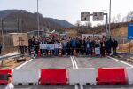 Родопчани протестираха при неработещия пункт Рудозем - Ксанти