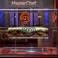 Посланици на кулинарията и силата на човешкия дух се борят за престилки в MasterChef