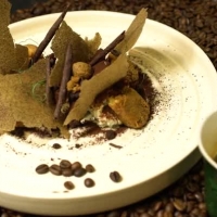 Созополско тирамису с катък, зелени смокини и кафе