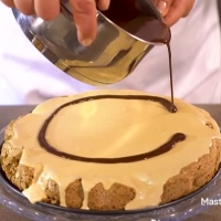 MasterChef@Home: Катето Евро за първи път прави торта с дулсе де лече