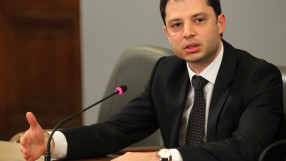 Делян Добрев обнадежден за черноморските газови находища