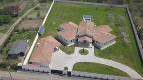 ОЛАФ: България да върне 23 млн. евро от къщи за гости 