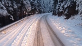Зимата в Родопите не отстъпва: 20 см нов сняг на Пампорово