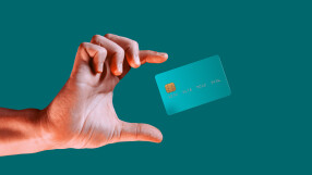 Компания пусна първата в света крипто кредитна карта, създадена в България 