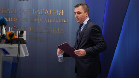 Николов: България не е получила разяснения за начина на плащане от Газпром