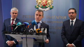 Енергийният министър Александър Николов подаде оставка 