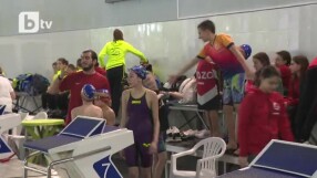 Над 450 деца се включиха в международен турнир по плуване в София