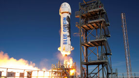Джеф Безос спечели проект на НАСА за нова орбитална станция за учени и туристи