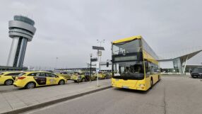 Нова линия: Двуетажни автобуси ще пътуват между Централна гара и летището 