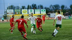 Юношите на България до 19 години завършиха със загуба квалификациите за Евро 2016