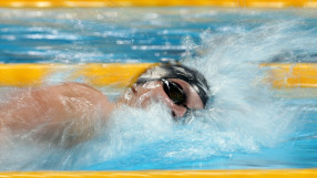 Ледецки счупи световен рекорд в плуването 