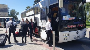 ЦСКА пристигна в Украйна. Феновете с куп забрани в Запорожие 
