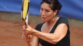 Елица Костова с първа победа в квалификациите на 